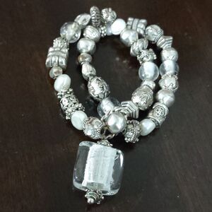 Vintage Silver Crystal Freshwater Pearls Beaded Bracelet with Crystal Drop